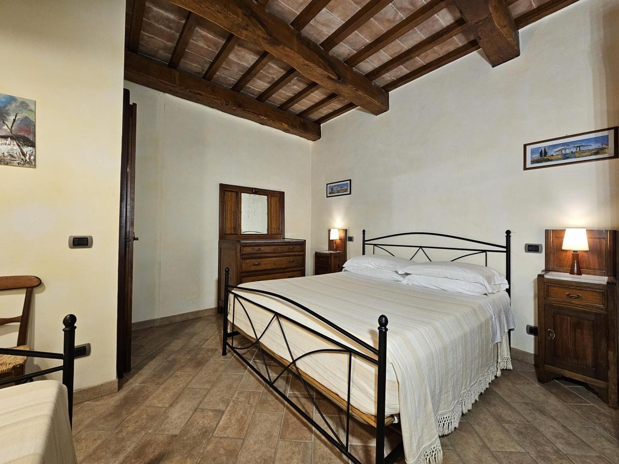 La Fonte Di Montebuono Villa Magione Phòng bức ảnh